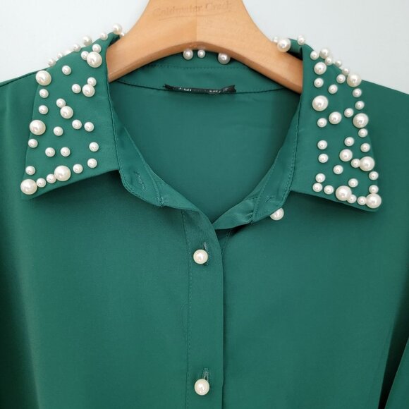 Lulumari Top Size S Green Pearl Embellished Neck And Buttons Career Classic - Picture 2 of 11